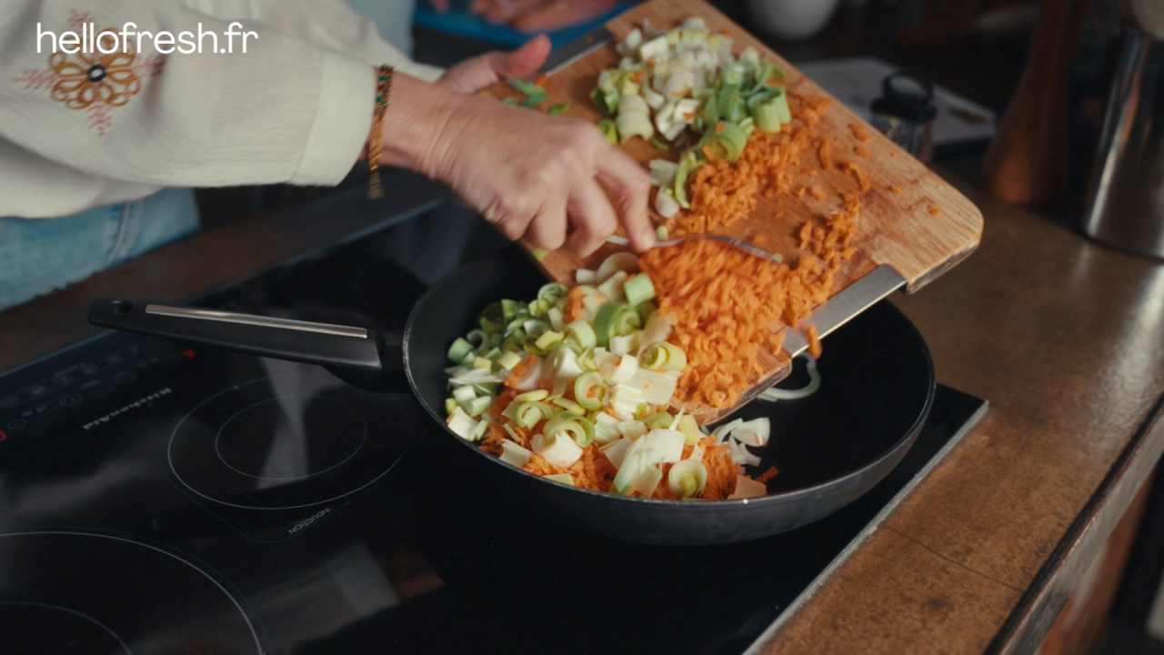 HelloFresh_teens_vdef_16-9_longue.mp4.00_00_42_07.Still004